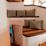 Farkaskutvoelgy Apartment