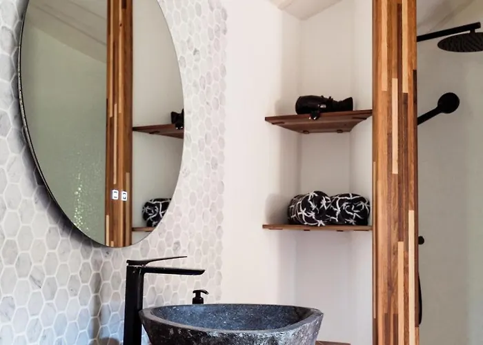 Farkaskutvoelgy Apartmán