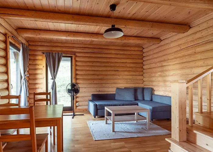 Farkaskutvoelgy Apartmán Felsőtold